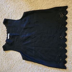 Black tank with diecut hem